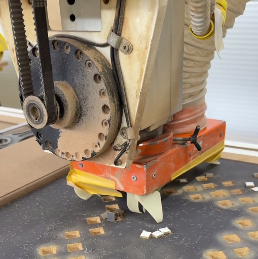 Фрезерованная решётка. Плёнка или покраска?